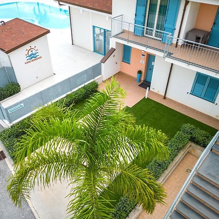 سانتاغاتو دي ميليتي Icaro Residence Apartments With A Beautiful Pool المظهر الخارجي الصورة
