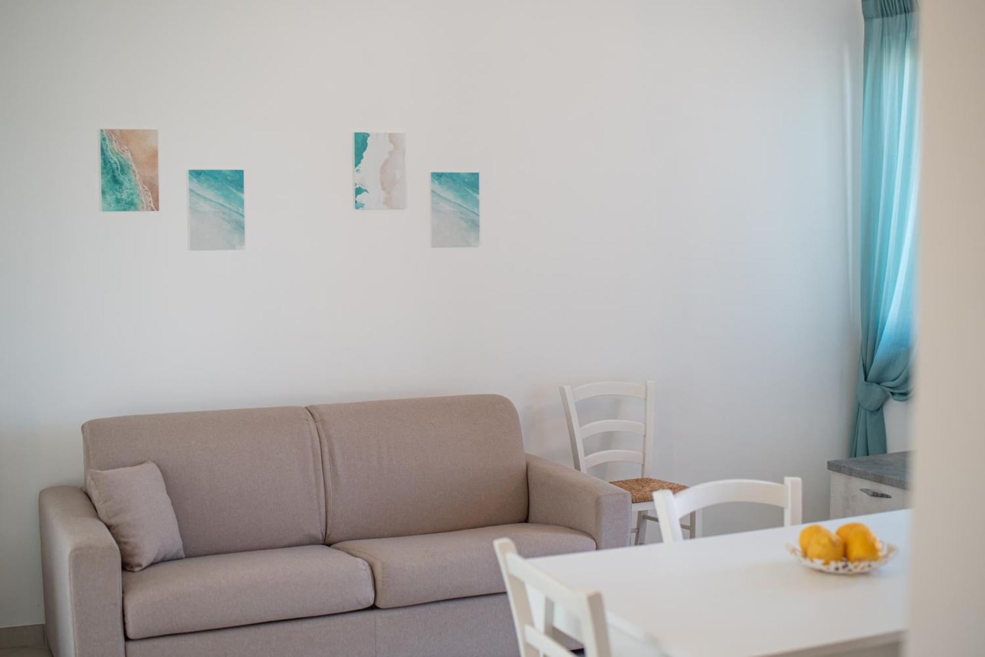 سانتاغاتو دي ميليتي Icaro Residence Apartments With A Beautiful Pool المظهر الخارجي الصورة