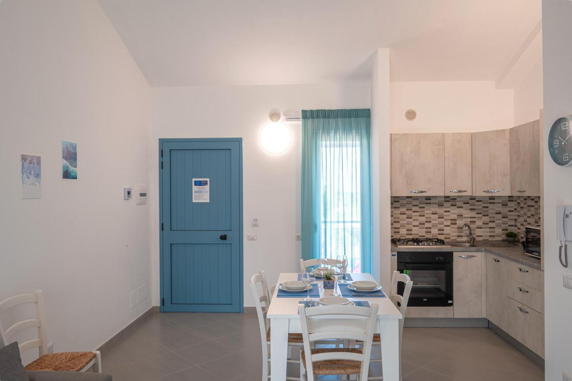 سانتاغاتو دي ميليتي Icaro Residence Apartments With A Beautiful Pool المظهر الخارجي الصورة